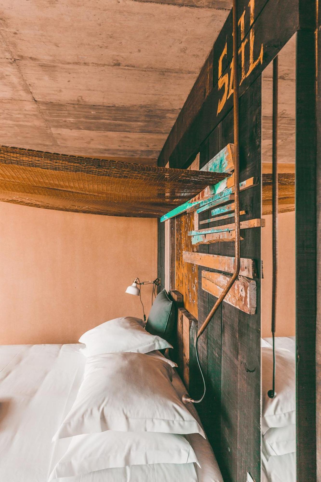Noah Surf House Portugal Hotel Santa Cruz  Phòng bức ảnh